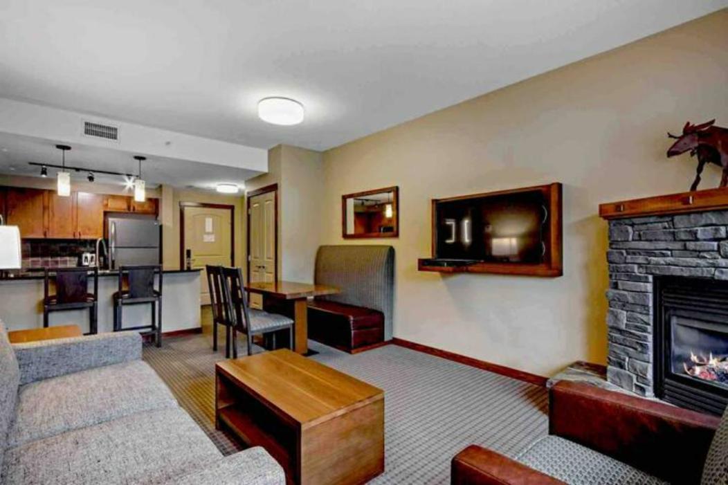 Falcon Crest Lodge 1 Bedroom Condo With Gym & Hot-Tubs & Mountain View Canmore Exterior photo